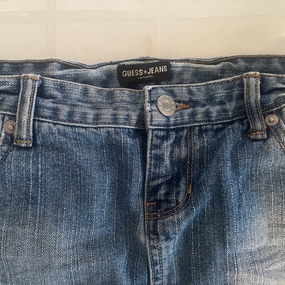 Y2K Guess Denim Mini Skirt Sz 24 - Picture 3 of 5